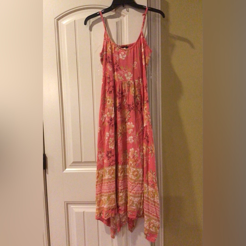 🆕ANGIE STRAWBERRY FLORAL DRESS (Sz S)